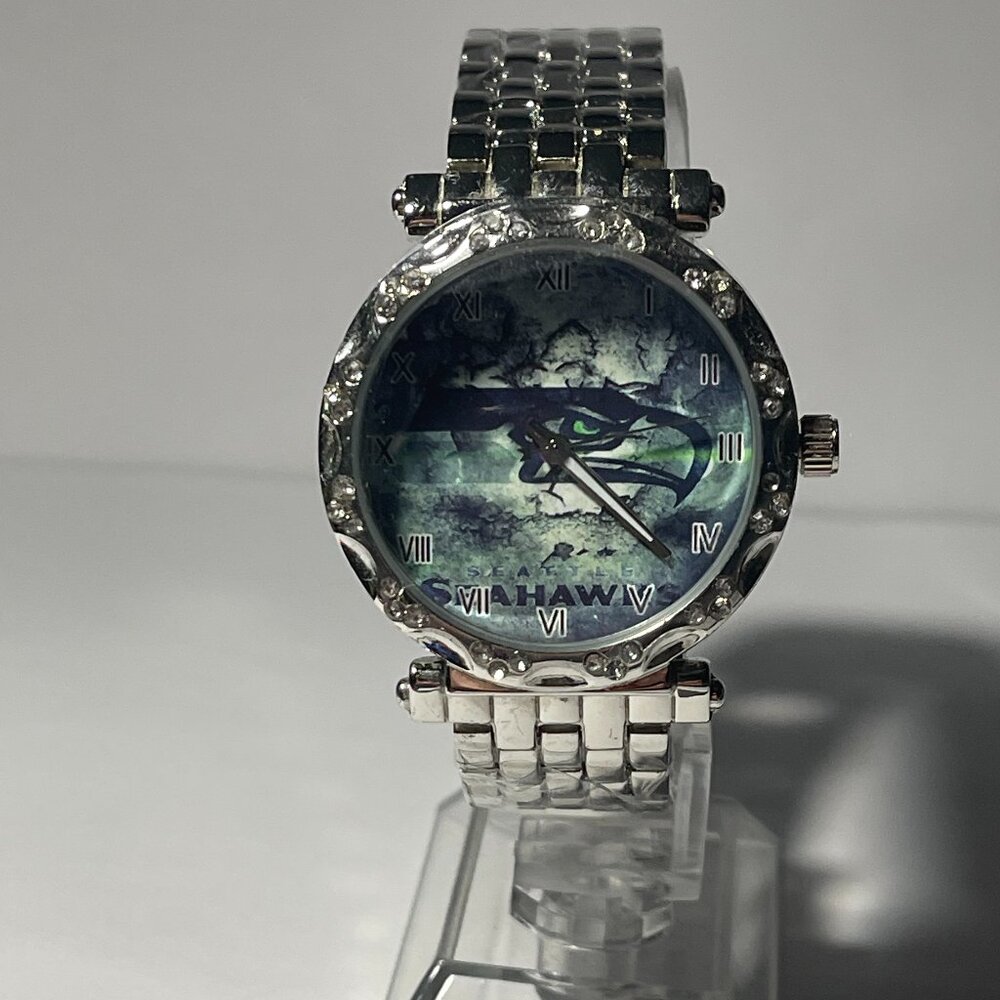 Seattle Seahawks NFL Women's Luxury Stainless-Steel Watch-(RARE) NEW